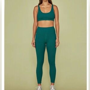 Carbon38 Ribbed 7/8 leggings
